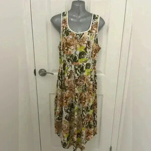 Floral High-Low Dress with  Keyhole Cut Outs on Front and Back Size Large